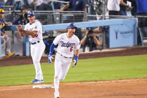 Trea Turner Running Bases Dodgers Game Wallpaper