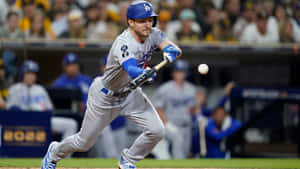 Trea Turner Swinging Los Angeles Dodgers Wallpaper