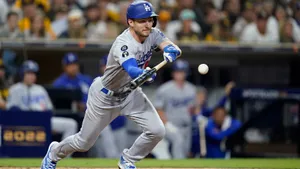 Trea Turner Swinging Los Angeles Dodgers Wallpaper