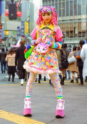 Trendy Harajuku Street Fashion And Style Wallpaper