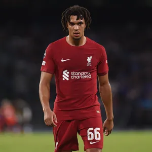 Trent Alexander-arnold Liverpool Serious Wallpaper