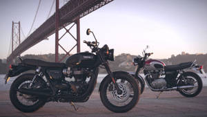 Triumph Bonneville T120 Remodel Series Wallpaper