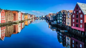 Trondheim Nidelva River Reflections Wallpaper