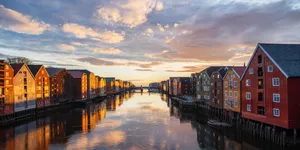 Trondheim Nidelva River Sunset Wallpaper