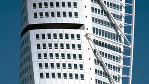 Turning Torso Desktop Metal Supports Wallpaper