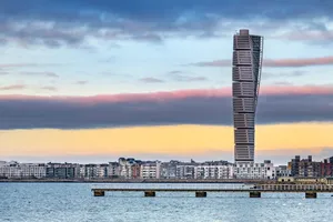 Turning Torso Malmo Pier Wallpaper