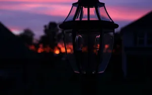 Twilight Lamp Backdrop Wallpaper