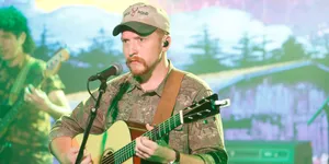 Tyler Childers Live Performance Wallpaper