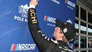 Tyler Reddick Signing The Backdrop Wallpaper