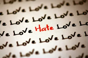 Typography Hate Love Wallpaper