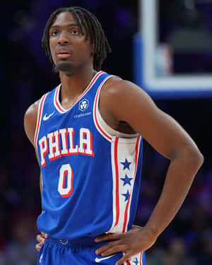 Tyrese Maxey Philadelphia76ers Basketball Player Wallpaper