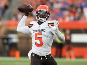 Tyrod Taylor Cleveland Browns Quarterback Action Wallpaper