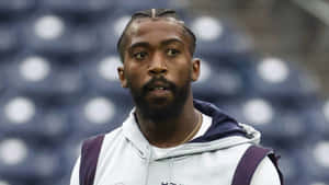 Tyrod Taylor Focused Warmup Wallpaper