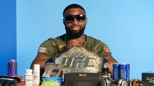 Tyron Woodley In Green Camouflage Shirt Wallpaper