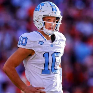 U N C Football Player Number10 Wallpaper