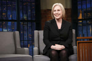 U.s Senator Kirsten Gillibrand In A Joyful Interview Wallpaper