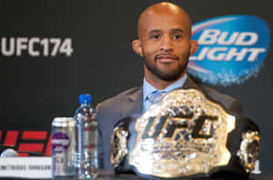 Ufc Flyweight Champion Demetrious Johnson Wallpaper