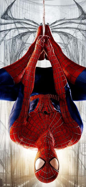 Ultimate Spider-man Swinging Through The City Wallpaper