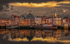 Ultra Hd Maassluis City During Sunset Laptop Wallpaper