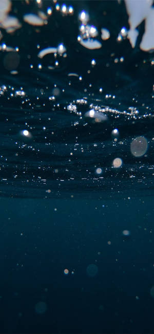 Under Water Aesthetic Iphone 11 Wallpaper