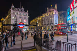 Underground Subway Station In Piccadilly Circus Wallpaper