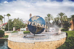 Universal Studios Globe Landmark, Orlando, Fl Wallpaper