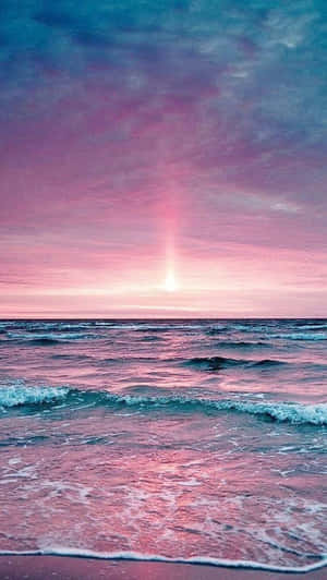 Unlock The Beauty Of The Beach With This Adorable Cute Beach Iphone! Wallpaper