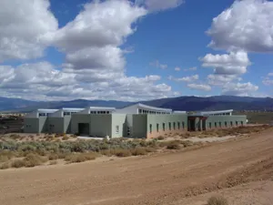 Unm Taos Pueblo Hall Wallpaper