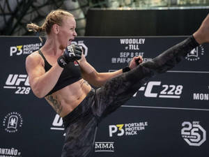 Valentina Shevchenko Workout Ufc 228 Wallpaper