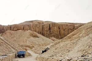 Valley_of_the_ Kings_ Desert_ Landscape Wallpaper