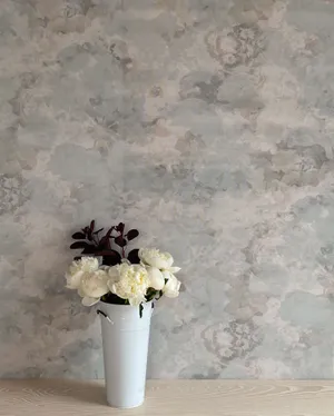 Vase Full Of Flowers With A Perennial Smell Wallpaper