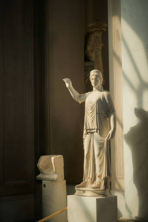 Vatican City White Statue Wallpaper