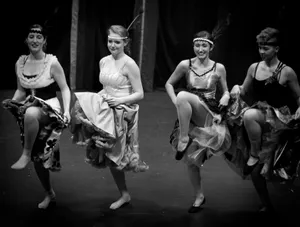 Vaudeville Show Extravaganza Wallpaper