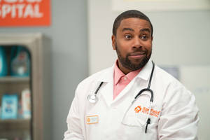 Veterinarian Kenan Thompson Wallpaper