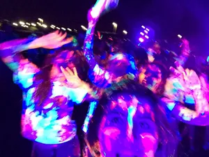 Vibrant Neon Dance Party Wallpaper