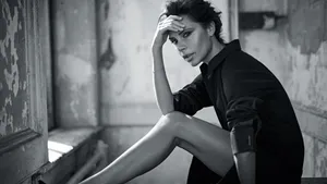 Victoria Beckham Fashion Icon Wallpaper