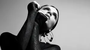 Victoria Beckham Fashion Icon Wallpaper