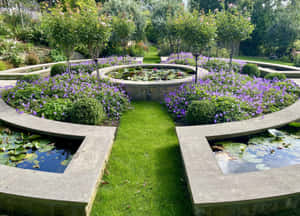 Victorian Garden Designwith Water Feature Wallpaper