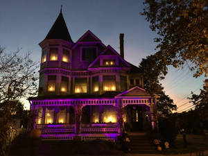 Victorian House Museum Wallpaper