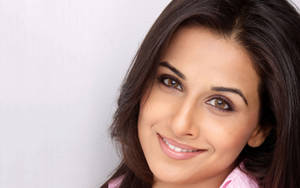 Vidya Balan Close-up Wallpaper