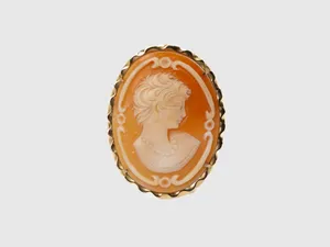 Vintage Cameo Brooch Wallpaper