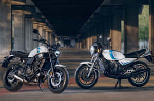 Vintage Charm - Retro Motorcycle Wallpaper