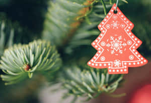 Vintage Christmas Tree Decoration Wallpaper