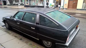 Vintage Citroen C X Parkedon Street Wallpaper