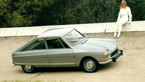 Vintage Citroen D Swith Model Wallpaper