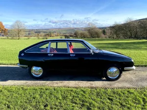 Vintage Citroen G Sin Countryside Wallpaper