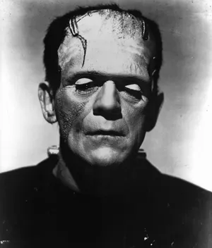 Vintage Classic Movie Scene Wallpaper