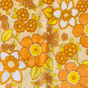 Vintage Floral Pattern1970s Wallpaper