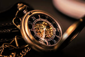 Vintage Golden Pocket Watch Wallpaper