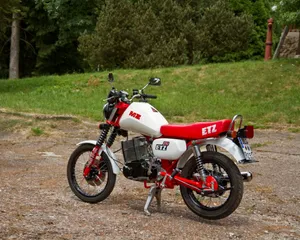 Vintage M Z E T Z Motorcycle Outdoors Wallpaper